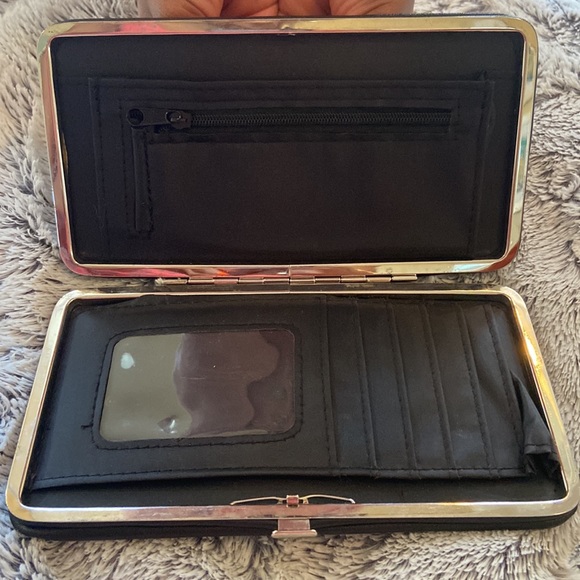 Wallet clutch - Picture 3 of 3